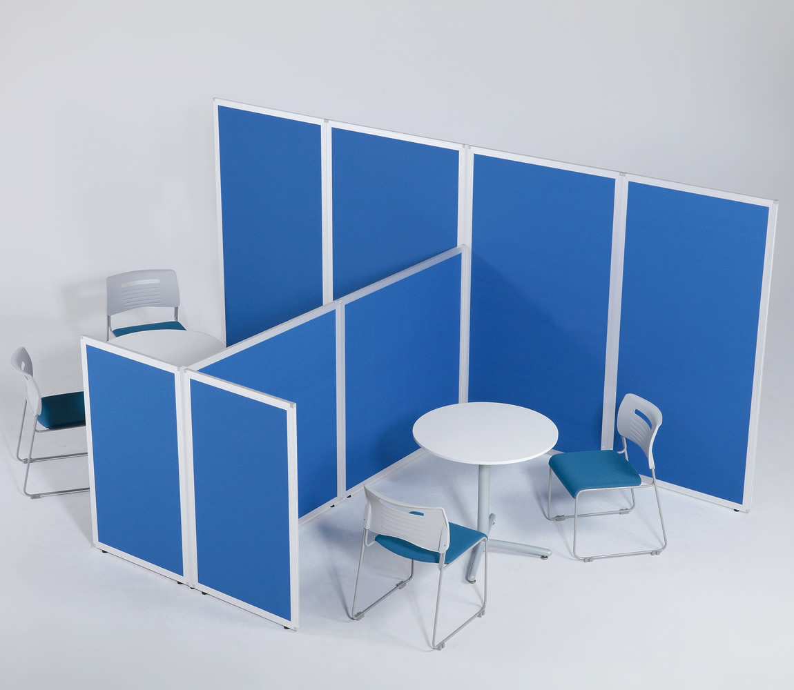 UKパネル
薄くて(Usukute)軽い(Karui)という意味